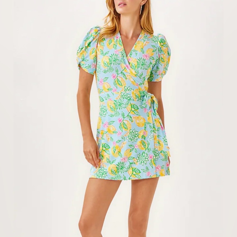 Lilly Pulitzer Sailynn Short Sleeve Romper.  NWOT.  Large.